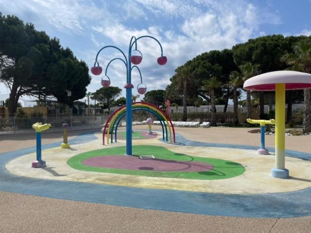 Mobilhome Canet En Roussillon - Canet Plage Loc Екстер'єр фото